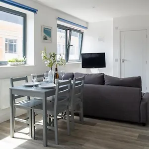 Modern One Bedroom In Town Centre & 4 Min To The Beach , Bournemouth United Kingdom