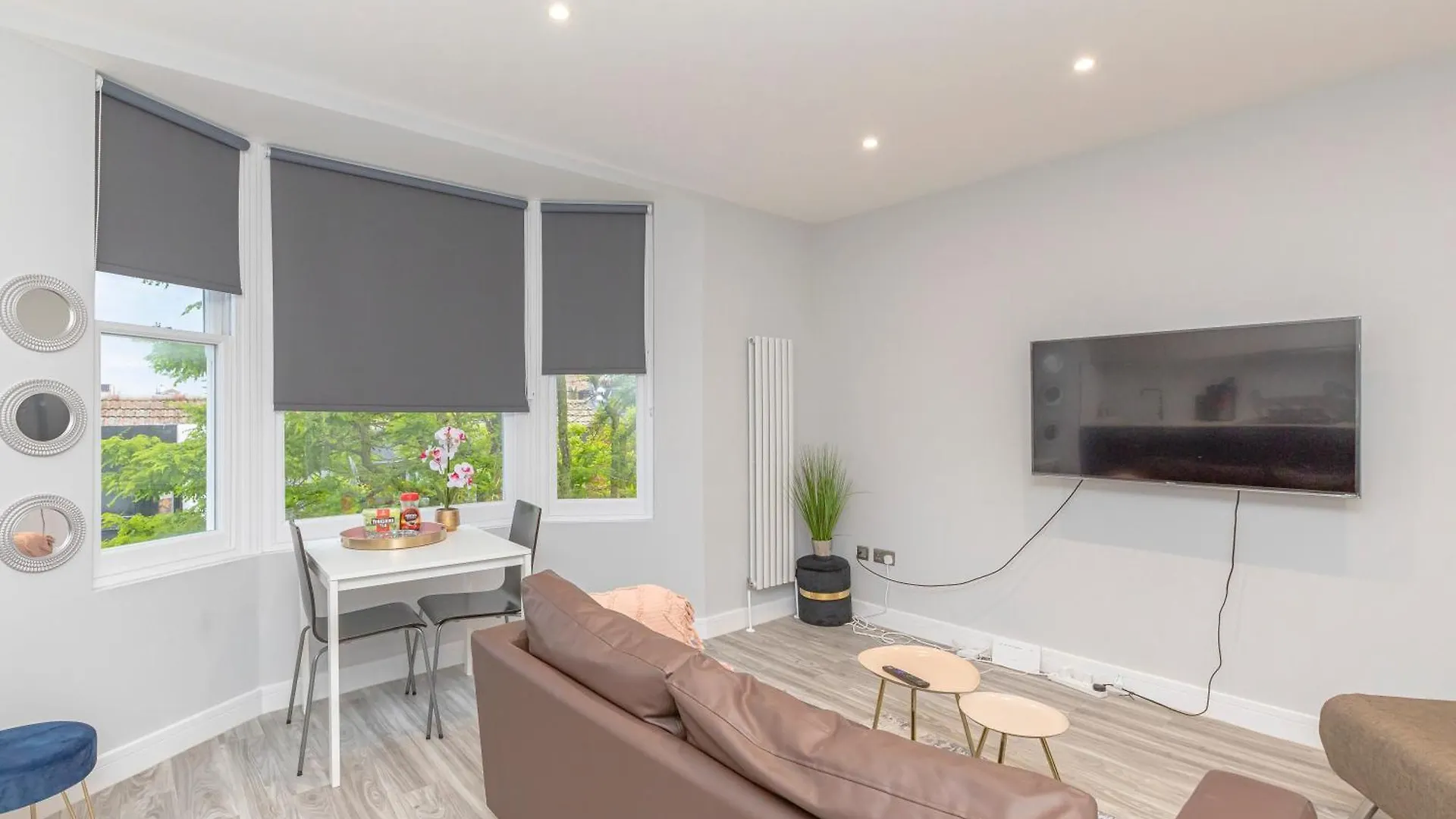 Flash Sales Offer - Any Week Day No Minimum Night Restrictions Brighton City Centre Seafront 1 Bedroom Flat Bn133Duk02 Storbritannien