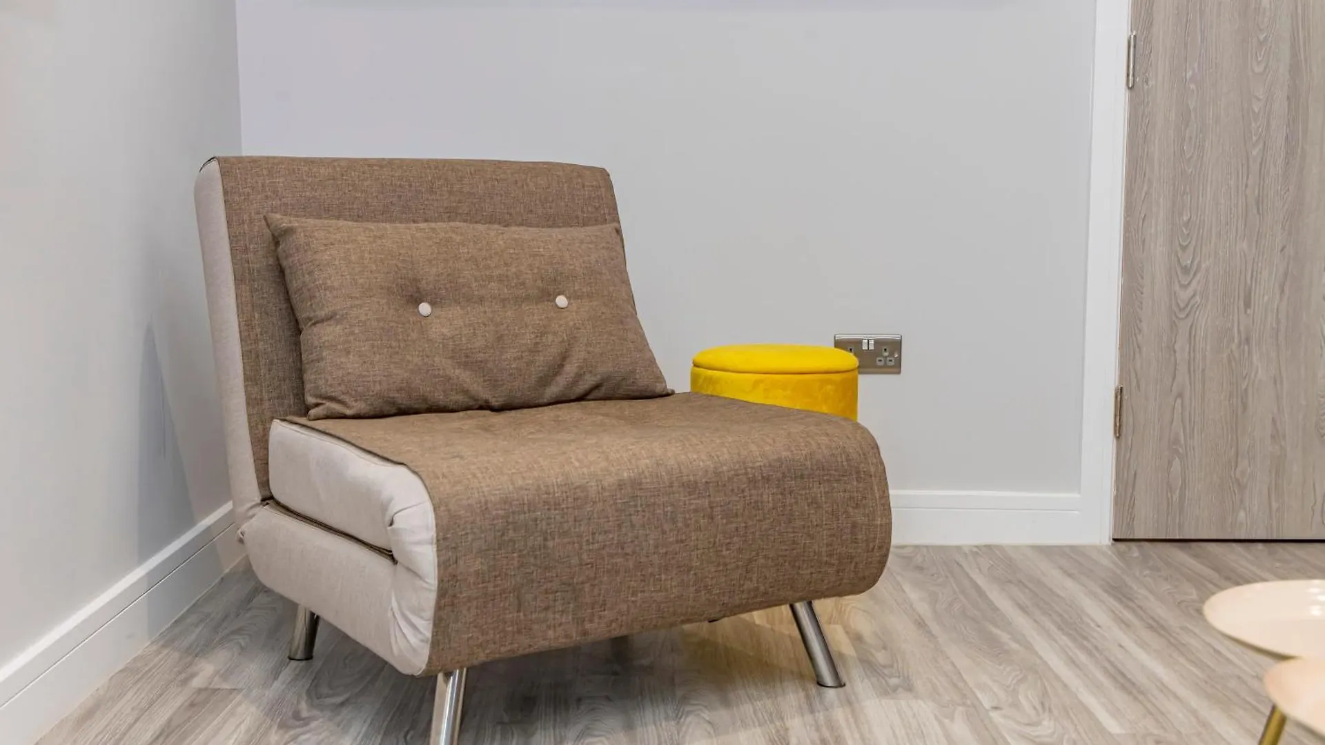 Flash Sales Offer - Any Week Day No Minimum Night Restrictions Brighton City Centre Seafront 1 Bedroom Flat Bn133Duk02